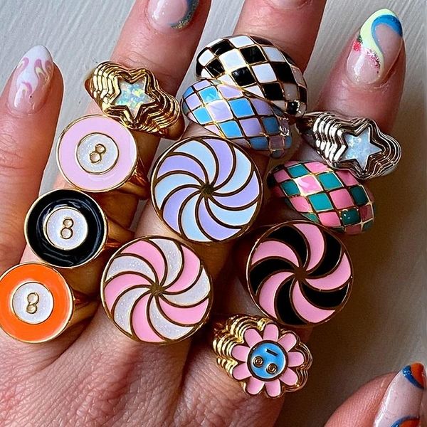 cluster rings ins alloy oil drop summer day pinwheel girl glitter jelly enamel ring for women 2021 trend holiday, Golden;silver
cluster rings ins alloy oil drop summer day pinwheel girl glitter jelly enamel ring for women 2021 trend holiday, Golden;silver