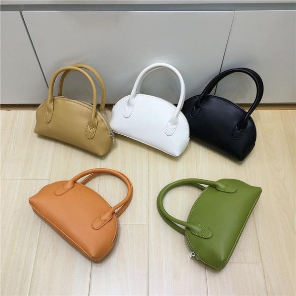 evening bags spring and summer european american niche design wild semi-circular fashion handbags large capacity one-shoulder diagonal ba
evening bags spring and summer european american niche design wild semi-circular fashion handbags large capacity one-shoulder diagonal ba