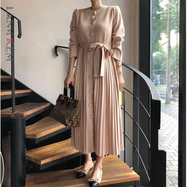elegant round neck single-breasted dress bow knitted pleated long length spring autumn fashion clothes 2d1281 210507, Black;gray
elegant round neck single-breasted dress bow knitted pleated long length spring autumn fashion clothes 2d1281 210507, Black;gray