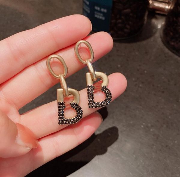 korean version of retro letters dangle & chandelier micro inlaid distressed simple fashion long earrings multi-style female high-quality fas, Silver
korean version of retro letters dangle & chandelier micro inlaid distressed simple fashion long earrings multi-style female high-quality fas, Silver