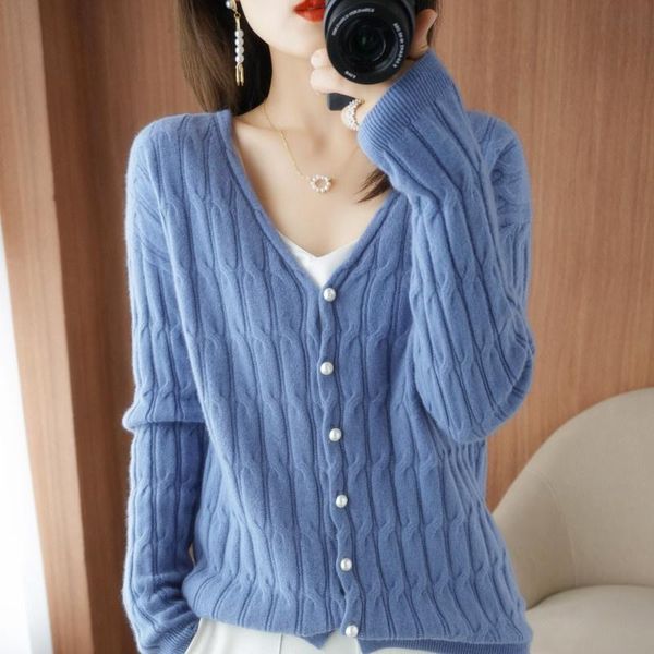 women's knits & tees 2021 autumn and winter cashmere sweater woman v-neck cardigan casual twist knit 100% pure wool female jacket kwar, White
women's knits & tees 2021 autumn and winter cashmere sweater woman v-neck cardigan casual twist knit 100% pure wool female jacket kwar, White