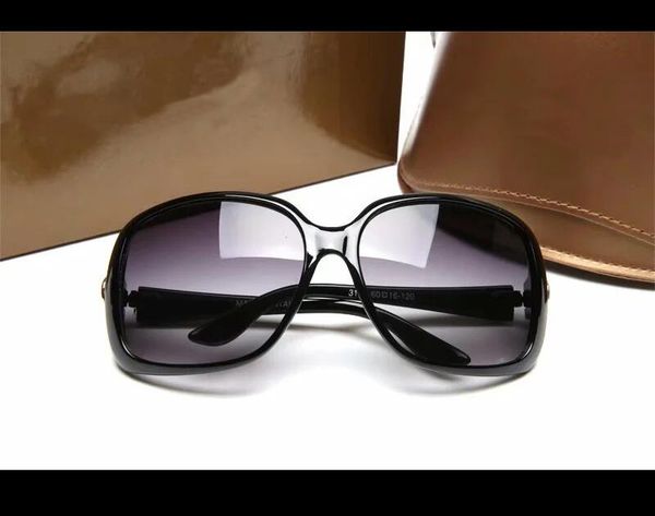 classic metal style designer 3166 sunglasses for men and women with decorative wireframed large frames, White;black
classic metal style designer 3166 sunglasses for men and women with decorative wireframed large frames, White;black
