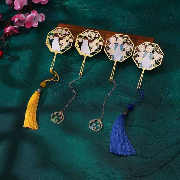 kawaii cat brass bookmark tassel pendant decoration accessories book mark page folder student office school supplies stationery
kawaii cat brass bookmark tassel pendant decoration accessories book mark page folder student office school supplies stationery