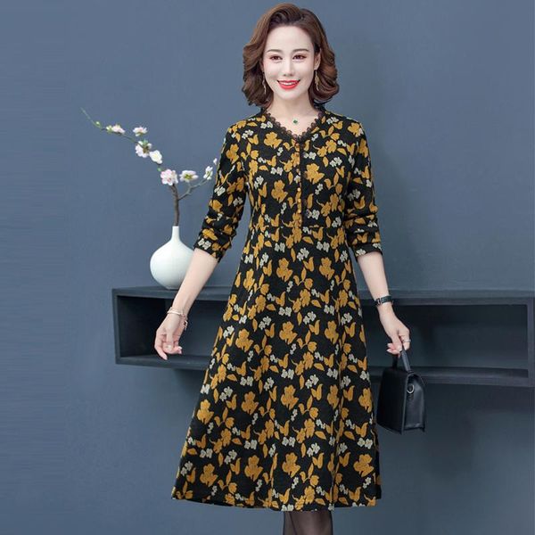 a-line autumn spring woman's dress long sleeve floral female with buttons v-neck outwear women dresses for lady casual, Black;gray
a-line autumn spring woman's dress long sleeve floral female with buttons v-neck outwear women dresses for lady casual, Black;gray