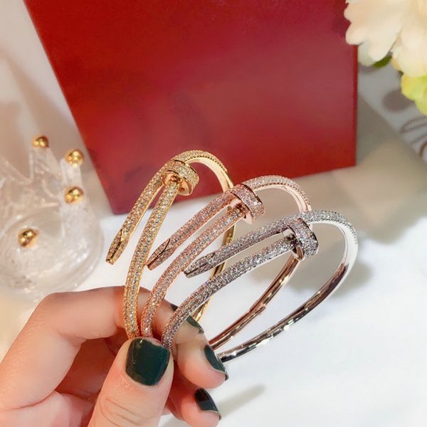 fashion senior designer bracelet jewelrys lady couple gift designers jewelry trend classic matching brand luxury accessories, Golden;silver
fashion senior designer bracelet jewelrys lady couple gift designers jewelry trend classic matching brand luxury accessories, Golden;silver