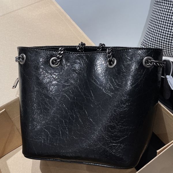 handbags designer luxury shoulder bags totes handbag tote bag artwork genuine leather high-quality fashion brand with original box size 22*2
handbags designer luxury shoulder bags totes handbag tote bag artwork genuine leather high-quality fashion brand with original box size 22*2