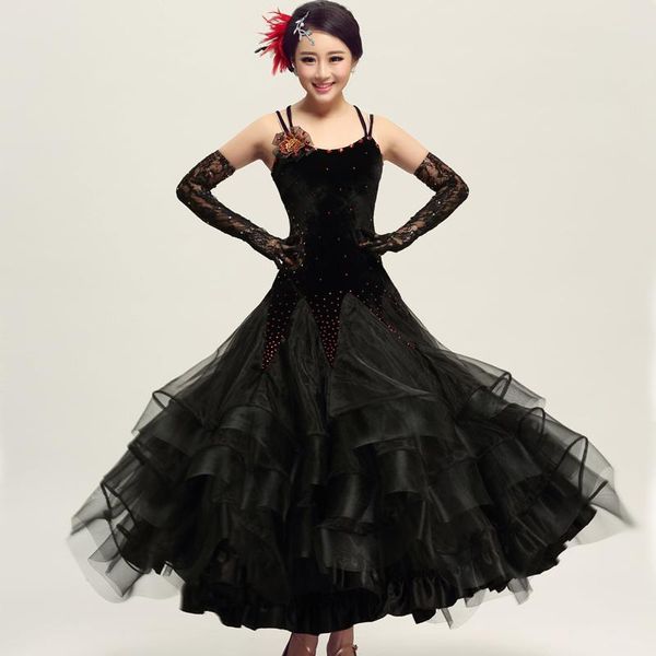 luxury ballroom dance dress 2021 lady's flamenco waltz dancing wear women standard competition foxtrot 89 stage, Black;red
luxury ballroom dance dress 2021 lady's flamenco waltz dancing wear women standard competition foxtrot 89 stage, Black;red