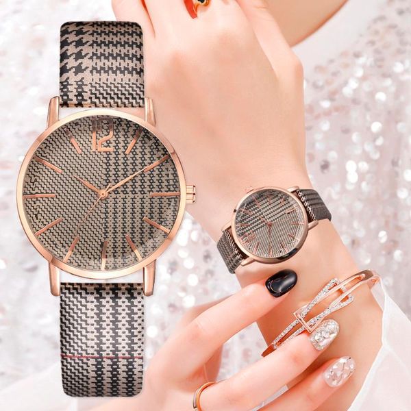 wristwatches women casual leather strap quartz watch watches ladies sports wristwatch 2021 clock gift relogio feminino, Slivery;brown
wristwatches women casual leather strap quartz watch watches ladies sports wristwatch 2021 clock gift relogio feminino, Slivery;brown