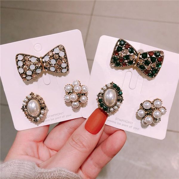 pins, brooches 2021 girl corsage simplicity retro imitation pearl rhinestone bow flowers brooch pins for women fashion jewelry accessories, Gray
pins, brooches 2021 girl corsage simplicity retro imitation pearl rhinestone bow flowers brooch pins for women fashion jewelry accessories, Gray
