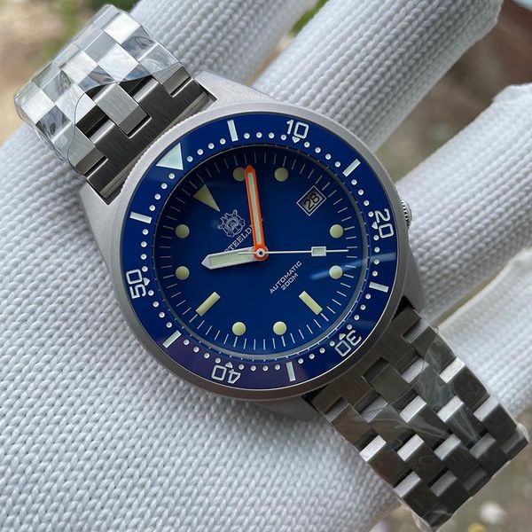 wristwatches steeldive stainless steel automatic dive watch 200m waterproof sapphire ceramic bezel luminous men wristwatch bracelet, Slivery;brown
wristwatches steeldive stainless steel automatic dive watch 200m waterproof sapphire ceramic bezel luminous men wristwatch bracelet, Slivery;brown