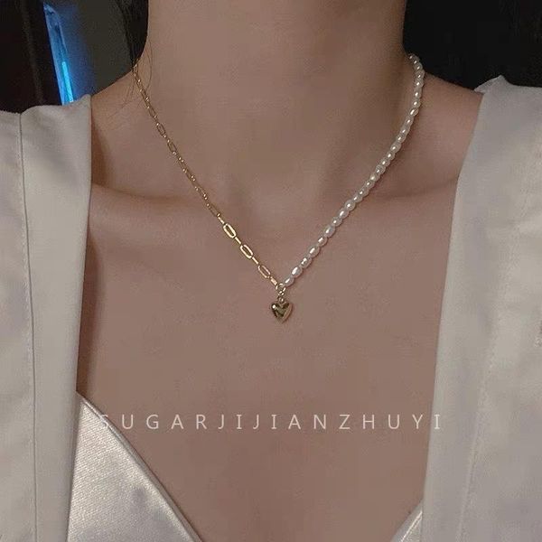 chains natural freshwater pearl necklace asymmetric stitching clavicle chain love pendant female niche design sense, Silver
chains natural freshwater pearl necklace asymmetric stitching clavicle chain love pendant female niche design sense, Silver