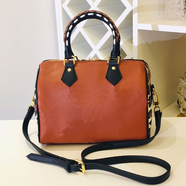 handbag purse women crossbody bag real leather shoulder bags fashion letter printing side leopard print braided handle flap messenger clutch
handbag purse women crossbody bag real leather shoulder bags fashion letter printing side leopard print braided handle flap messenger clutch