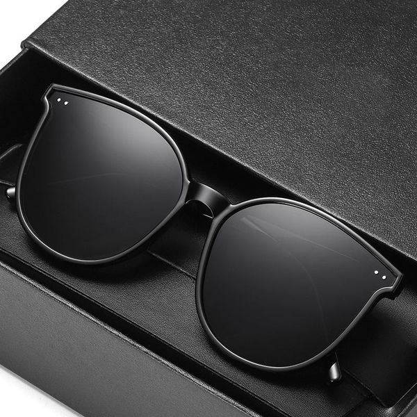 charming cat eye women sunglasses uv400 beautiful round sun glasses fantacy black shades for girls lentes de sol with box, White;black
charming cat eye women sunglasses uv400 beautiful round sun glasses fantacy black shades for girls lentes de sol with box, White;black