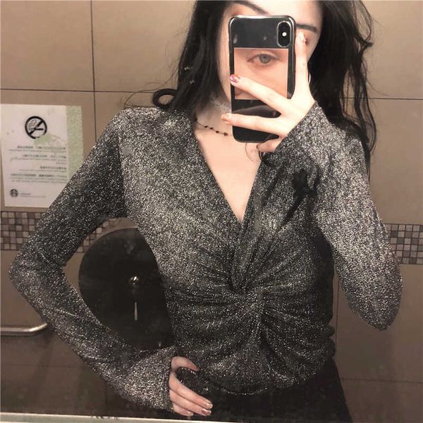spring female deep v-neck cross-blouse pleated bat sleeve shirt vintage shirt blouses 210601, White
spring female deep v-neck cross-blouse pleated bat sleeve shirt vintage shirt blouses 210601, White