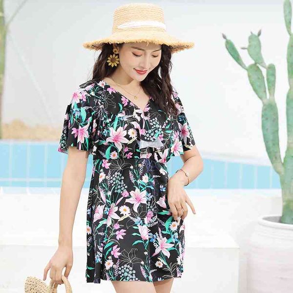swimsuit one-piece women's new slim conservative cover meat spring mother fat mm swimsuit large adult
swimsuit one-piece women's new slim conservative cover meat spring mother fat mm swimsuit large adult
