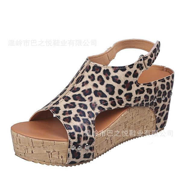 sandals large size custom-made women high heels thick bottom retro fish mouth amazon a number of stocks, Black
sandals large size custom-made women high heels thick bottom retro fish mouth amazon a number of stocks, Black