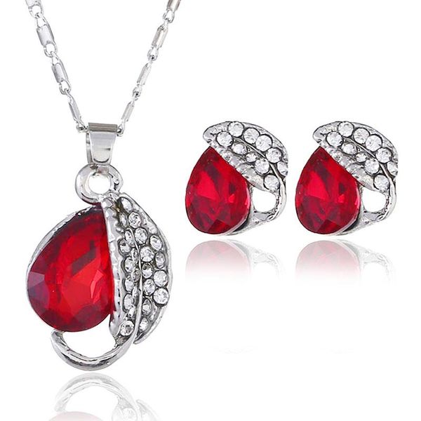 earrings & necklace temperament flower crystal pendant women fashion exquisite rhinestone set wedding banquet accessories, Silver
earrings & necklace temperament flower crystal pendant women fashion exquisite rhinestone set wedding banquet accessories, Silver