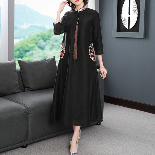 dresses brand chinese autumn women vintage national style embroidery mid-calf blue black elegant 60s, Black;gray
dresses brand chinese autumn women vintage national style embroidery mid-calf blue black elegant 60s, Black;gray