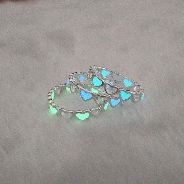 cluster rings 1 pcs couple luminous finger for women men glowing in dark heart lover wedding bands girls jewelry gift accessories, Golden;silver
cluster rings 1 pcs couple luminous finger for women men glowing in dark heart lover wedding bands girls jewelry gift accessories, Golden;silver