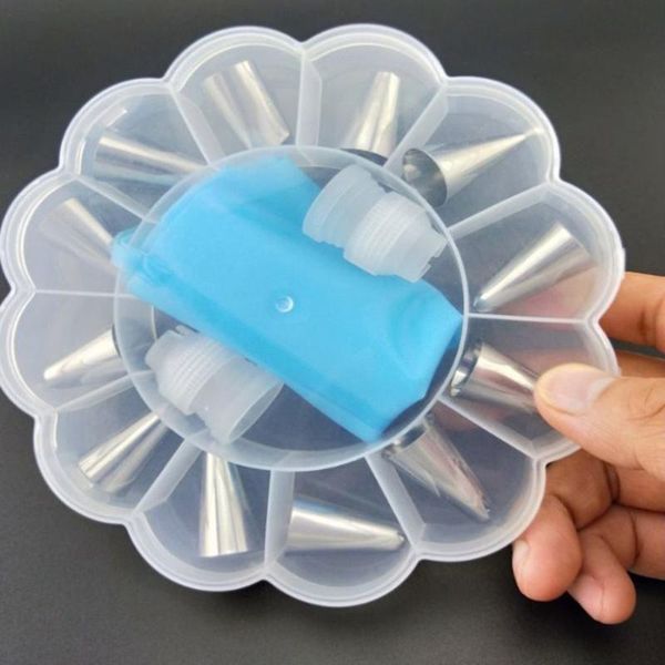 baking & pastry tools 12pc/set dessert decorators silicone icing piping cream bag stainless steel nozzle for tool
baking & pastry tools 12pc/set dessert decorators silicone icing piping cream bag stainless steel nozzle for tool