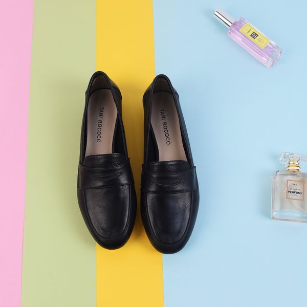 channel smooth leather ccs shoes for women luxury designers penny loafers lambskin classic business casual shoe slip on factory footwear, Black
channel smooth leather ccs shoes for women luxury designers penny loafers lambskin classic business casual shoe slip on factory footwear, Black