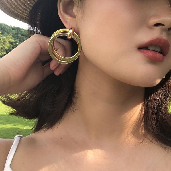 simple business double ring twisted round earrings female metal punk style summer party ear accessories dangle & chandelier, Silver
simple business double ring twisted round earrings female metal punk style summer party ear accessories dangle & chandelier, Silver