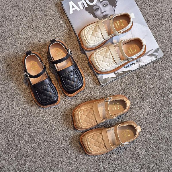 spring girls leather shoes cut-outs retro kids for girl princess anti-slip sneakers baby dancing flat, Black;grey
spring girls leather shoes cut-outs retro kids for girl princess anti-slip sneakers baby dancing flat, Black;grey