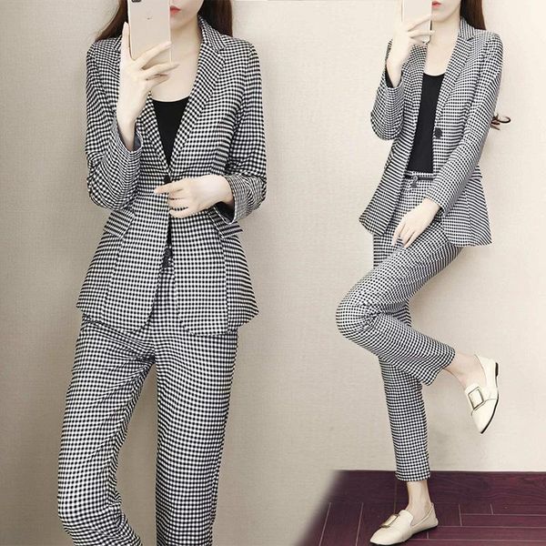 women's suits & blazers suit 2021 autumn fashion casual temperament slim plaid single buckle small trousers two-piece, White;black
women's suits & blazers suit 2021 autumn fashion casual temperament slim plaid single buckle small trousers two-piece, White;black
