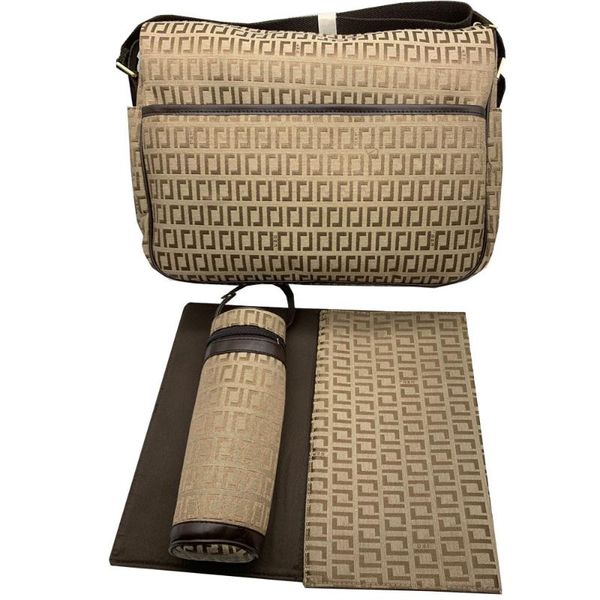diaper bags high-end maternal baby products mommy nanny bag storage water bottle pad tag with brand letters 125
diaper bags high-end maternal baby products mommy nanny bag storage water bottle pad tag with brand letters 125