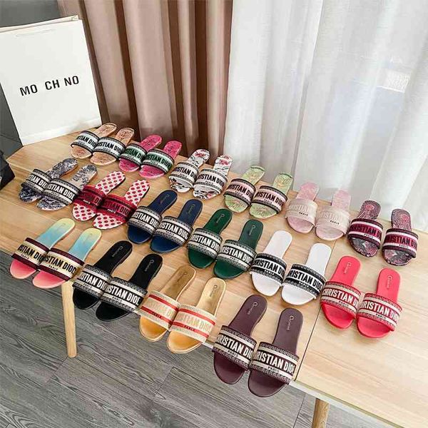 d embroidered slippers for women summer wear flat bottomed 2021 new letters fashion casual old french sandals, Black
d embroidered slippers for women summer wear flat bottomed 2021 new letters fashion casual old french sandals, Black