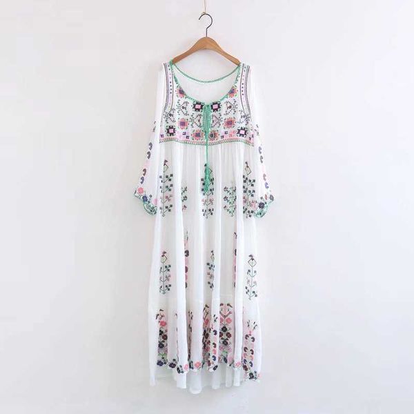 perhaps u white embroidery o neck tassel long sleeve a line loose maxi long dress geometric autumn d0654 210529, Black;gray
perhaps u white embroidery o neck tassel long sleeve a line loose maxi long dress geometric autumn d0654 210529, Black;gray