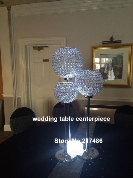 party decoration elegant ostrich feather wedding crysta bead table centerpieces
party decoration elegant ostrich feather wedding crysta bead table centerpieces