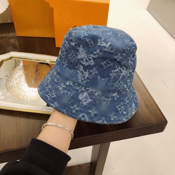 streetwear men designer bucket hat hip hop mens designers sun hats for travelling fashion women luxury casquette, Blue;gray
streetwear men designer bucket hat hip hop mens designers sun hats for travelling fashion women luxury casquette, Blue;gray