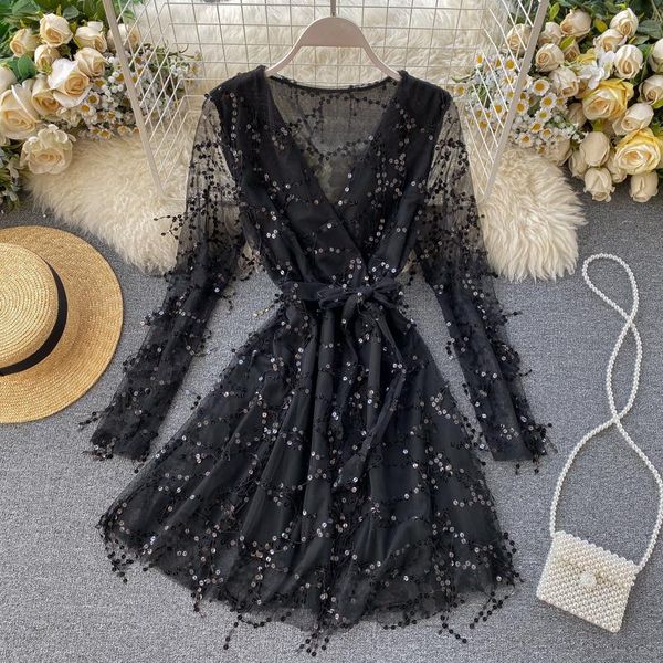 casual dresses slim v neck 2021 spring sequined short bandage dress autumn night party vestido de festa women club a-line, Black;gray
casual dresses slim v neck 2021 spring sequined short bandage dress autumn night party vestido de festa women club a-line, Black;gray