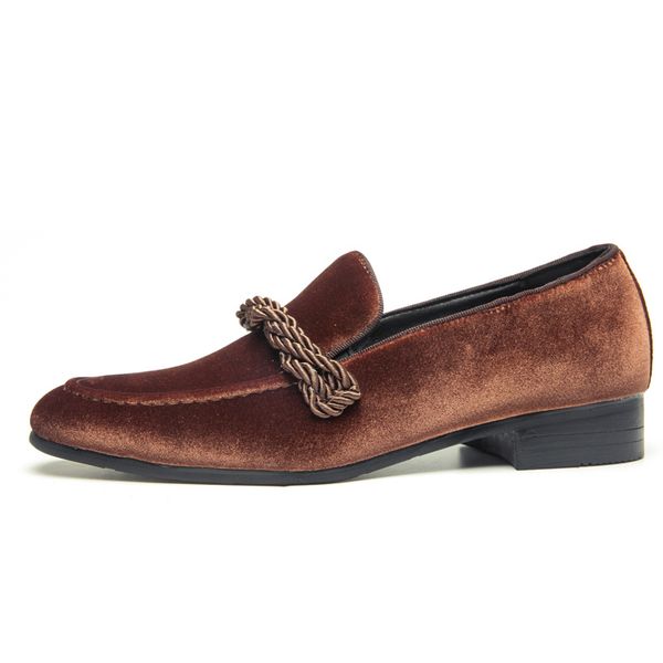 464748 size fashion stylist trendy shoes leather cross-border large size mens leather shoes pointed leather shoes mens slip-on all-match, Black
464748 size fashion stylist trendy shoes leather cross-border large size mens leather shoes pointed leather shoes mens slip-on all-match, Black