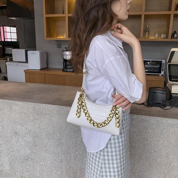 women shoulder bag crocodile pattern solid armpit handbag ladies chain baguette female travel underarm bags phone purse
women shoulder bag crocodile pattern solid armpit handbag ladies chain baguette female travel underarm bags phone purse