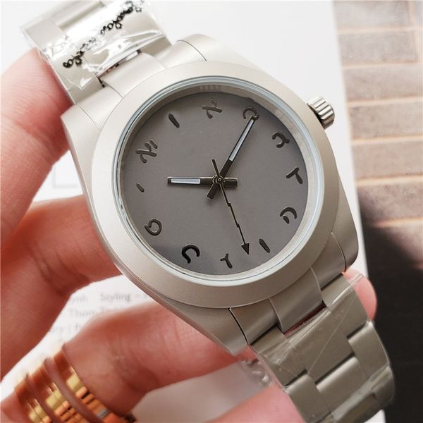 master design automatic mechanical men's watch, sports luxury fashion dial, waterproof folding buckle, sapphire glass, star business ha, Slivery;brown
master design automatic mechanical men's watch, sports luxury fashion dial, waterproof folding buckle, sapphire glass, star business ha, Slivery;brown