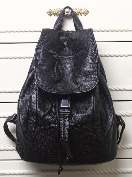 soft leather backpack 2021 new washed sheepskin double shoulder bag net red leather women's bag leisure student schoolbag
soft leather backpack 2021 new washed sheepskin double shoulder bag net red leather women's bag leisure student schoolbag