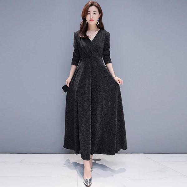 casual dresses spring and autumn vintage gold velvet dress black v-neck long women fashion slim sleeve, Black;gray
casual dresses spring and autumn vintage gold velvet dress black v-neck long women fashion slim sleeve, Black;gray