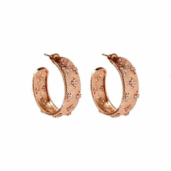 hoop & huggie exaggeratedgeometricretro accessories hollowed out flowers zircon simple temperament women's fashion metal copper earring, Golden;silver
hoop & huggie exaggeratedgeometricretro accessories hollowed out flowers zircon simple temperament women's fashion metal copper earring, Golden;silver