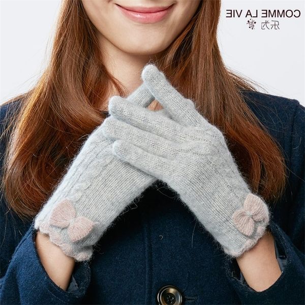 wool wool gloves female winter lovely warm knitted students autumn and winter youth outdoor touch screen, Black
wool wool gloves female winter lovely warm knitted students autumn and winter youth outdoor touch screen, Black