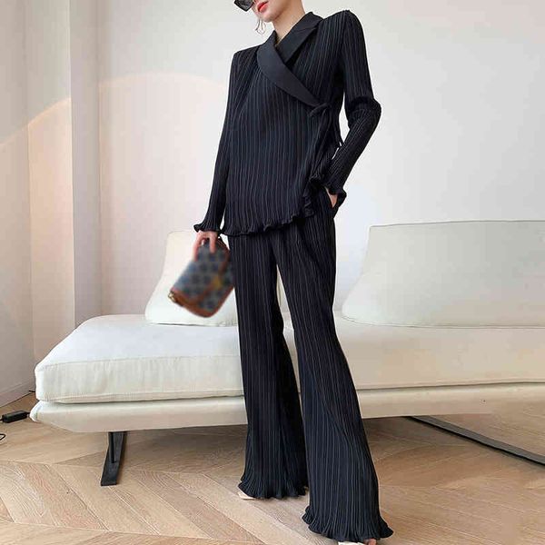 pure color two piece sets for female lapel collar long sleeve lace up bowknot high waist pants women's set, Black;white
pure color two piece sets for female lapel collar long sleeve lace up bowknot high waist pants women's set, Black;white