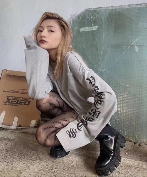 socks legging designer 20fw spring summer versatile black full print bullet screen letter pantyhose witteming stockings girl
socks legging designer 20fw spring summer versatile black full print bullet screen letter pantyhose witteming stockings girl