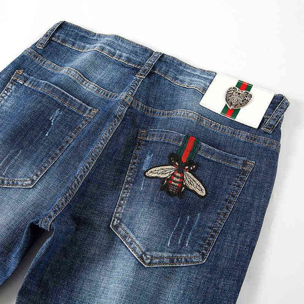 thin summer men's jeans little bee embroidery personalized trend small feet slim fit elastic leisure long pants, Blue
thin summer men's jeans little bee embroidery personalized trend small feet slim fit elastic leisure long pants, Blue