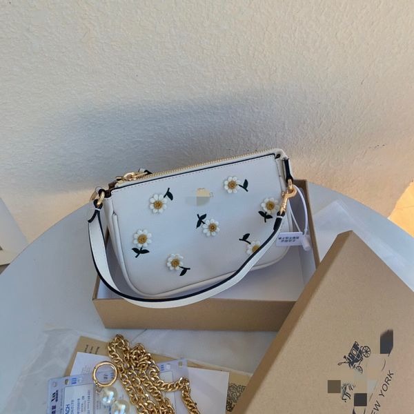 women luxurys designers bags 2021 crossbody bag handbag designer handbags zhouzhoubao123 purse wallet kongjiachi swinger little daisy armpit
women luxurys designers bags 2021 crossbody bag handbag designer handbags zhouzhoubao123 purse wallet kongjiachi swinger little daisy armpit