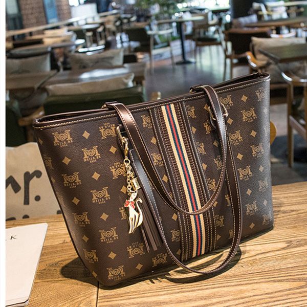 new fashion women handbags ladies designer composite bags lady clutch bag shoulder tote female purse wallet, Red;black
new fashion women handbags ladies designer composite bags lady clutch bag shoulder tote female purse wallet, Red;black