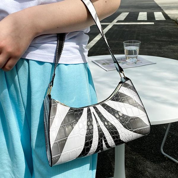 evening bags 2021 fashion texture women's baguette stripe handbag cross-body bag french armpit one-shoulder lady small
evening bags 2021 fashion texture women's baguette stripe handbag cross-body bag french armpit one-shoulder lady small