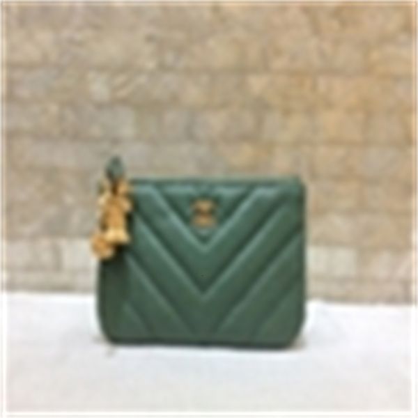 green ball grain leather v pattern wallet a69253 real leather compact long wallets chain wallet pouches key card holders phone cases, Red;black
green ball grain leather v pattern wallet a69253 real leather compact long wallets chain wallet pouches key card holders phone cases, Red;black