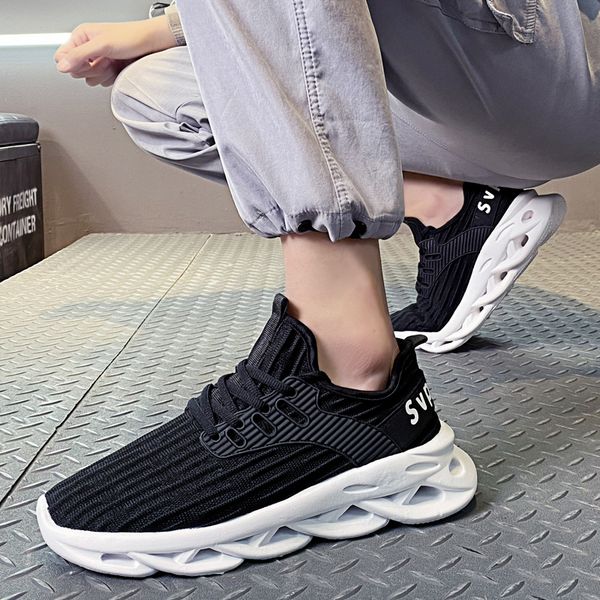 wholesale 2023 running shoes mens women sport super light breathable triple white blue outdoor sneakers eur 39-44 wy02-h917
wholesale 2023 running shoes mens women sport super light breathable triple white blue outdoor sneakers eur 39-44 wy02-h917