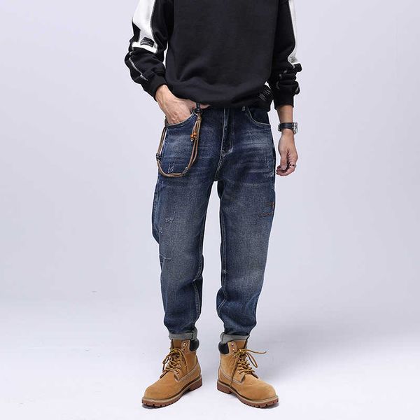 street style fashion men jeans retro blue loose fit elastic wide leg denim american casual wear hip hop pants
street style fashion men jeans retro blue loose fit elastic wide leg denim american casual wear hip hop pants